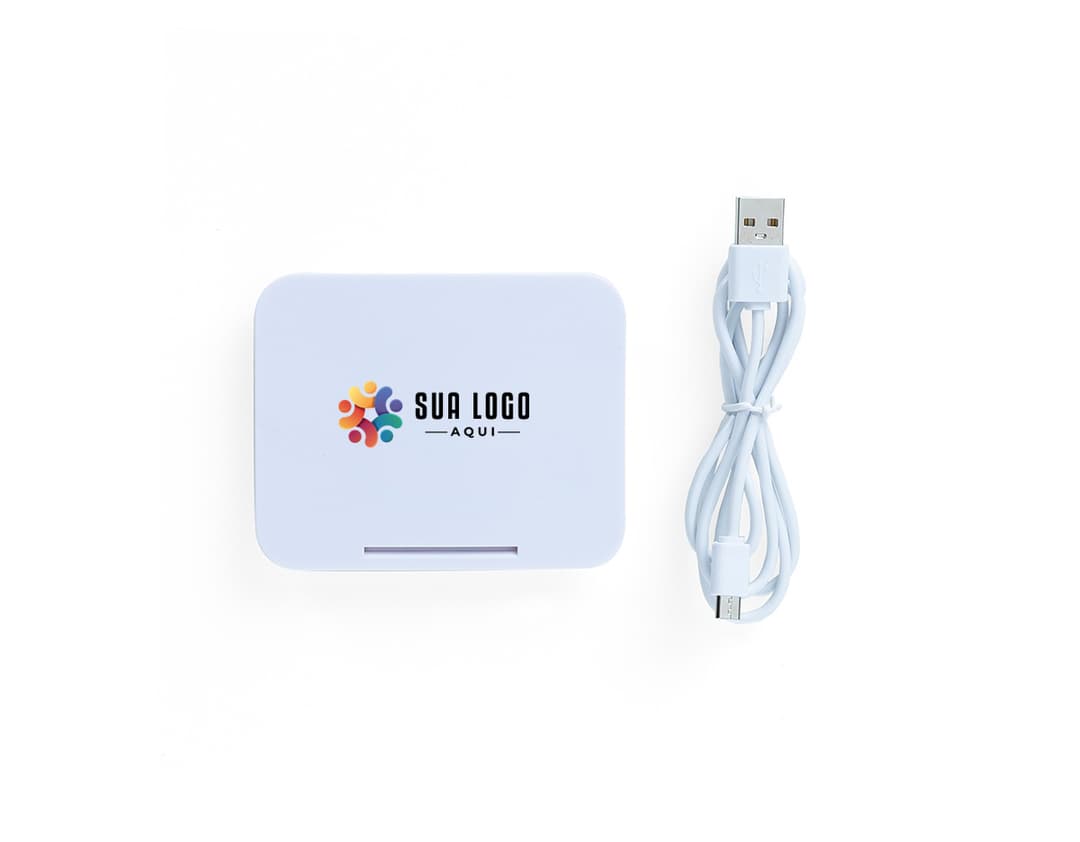 Carregador por indução com suporte para celular.