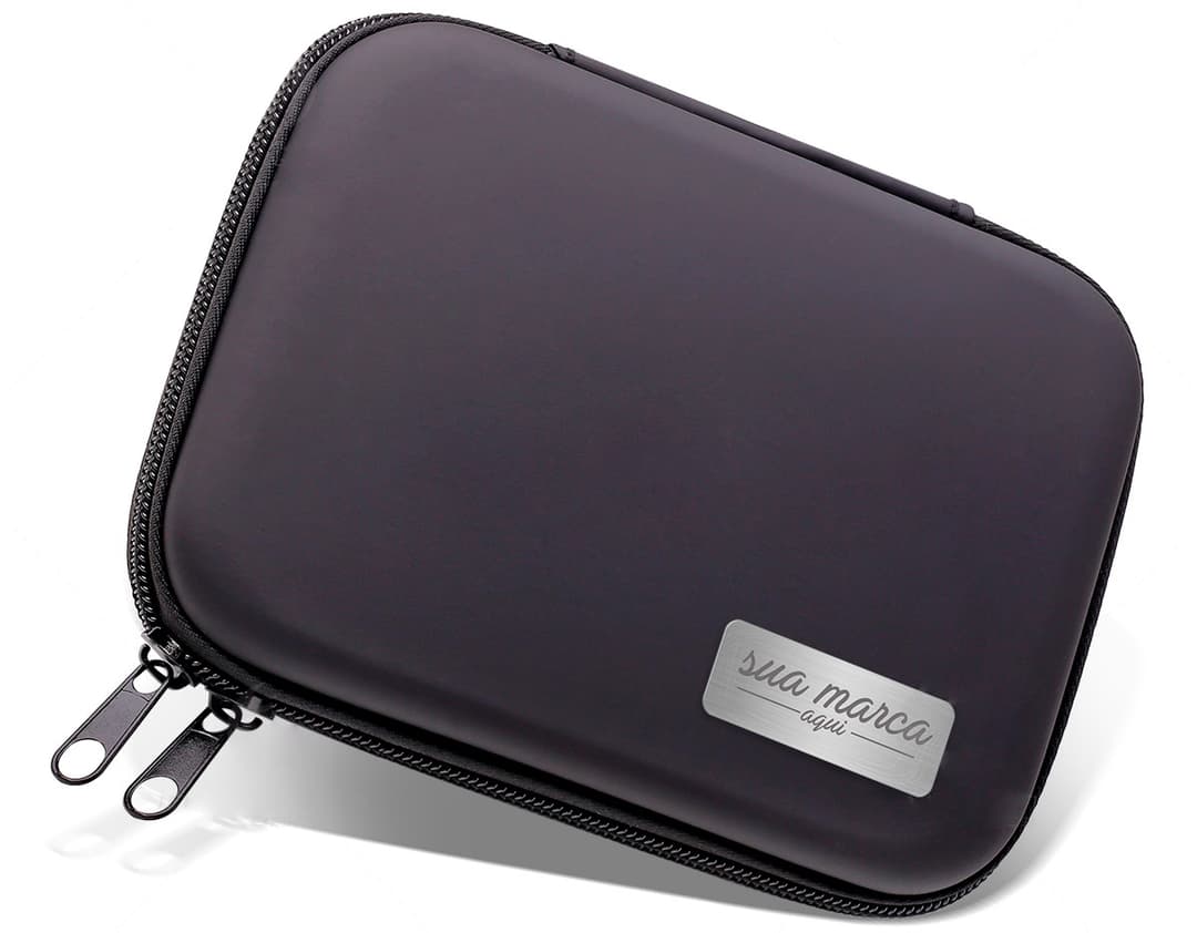 Kit Ferramenta - 23: Um equipamento de luxo e moderno, perfeito para viagens de negócios. Feito em couro elegante e resistente, esse kit portátil e wireless é indispensável para qualquer trip. Leve, prático e cheio de estilo, é o companheiro ideal para suas jornadas. Garanta já o seu!