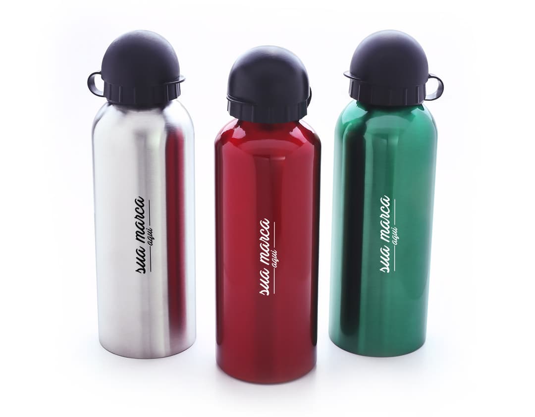 Squeeze de metal 500ml - perfeito para manter-se hidratado ao longo do dia. Produto de alta qualidade, resistente e durável. Ideal para o seu dia a dia, seja no trabalho, academia ou durante atividades ao ar livre. Tenha sempre sua bebida favorita por perto com esse squeeze prático e estiloso. Garanta já o seu!