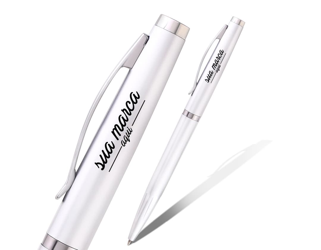 Caneta Plástica - 25: Ideal para uso no escritório ou em casa, esta caneta plástica possui tinta de alta qualidade que garante escrita suave e duradoura. Com design moderno e confortável, é perfeita para assinar documentos, preencher cheques e fazer anotações. Adquira já a sua!