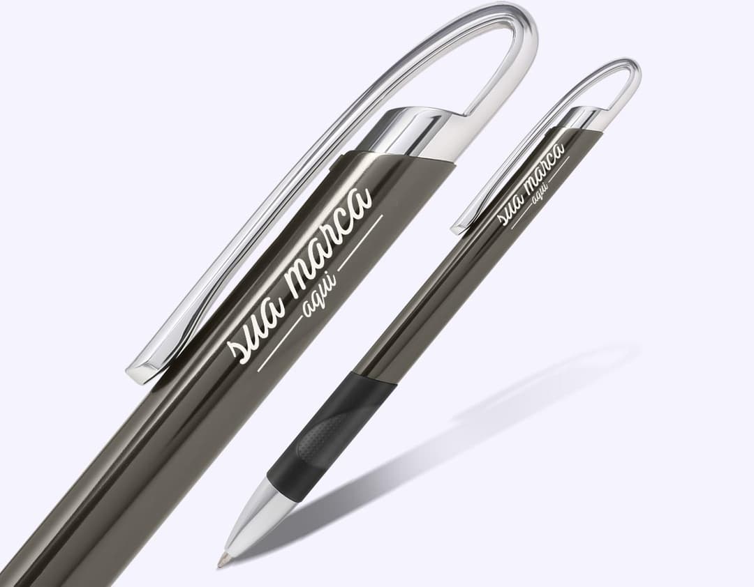 Caneta de metal elegante e sofisticada para uso em escritório. Com acabamento metalizado e ponta afiada, ideal para assinaturas e ilustrações. Perfeita para agregar valor ao seu ambiente de trabalho. Adquira já a sua!