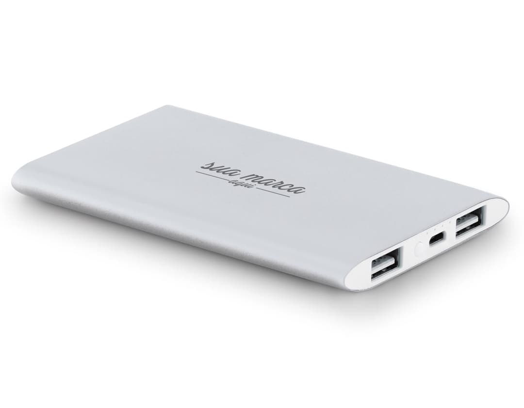 Power Bank 8.000mAh - Carregue seus dispositivos com praticidade e segurança. Design moderno, compacto e eficiente. Ideal para uso em viagens, trabalho ou lazer. Nunca fique sem bateria! Garanta já o seu. Compatível com smartphones, tablets, câmeras e muito mais. Nunca mais se preocupe com a falta de energia. Tenha seu Power Bank sempre à mão. Um acessório indispensável para o dia a dia. Seu melhor aliado em tecnologia. Compre já o seu!