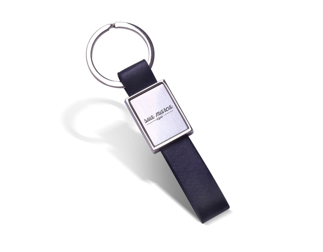 Chaveiro de metal cromado, elegante e moderno para a sua empresa. O acessório perfeito para quem busca segurança e estilo. Surpreenda com este brinde único.