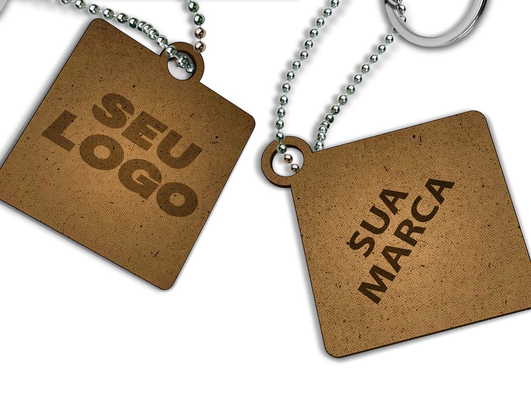 Chaveiro em madeira MDF - Charmoso e exclusivo, o chaveiro em madeira MDF é o acessório perfeito para adicionar um toque de estilo ao seu dia a dia. Feito com materiais de alta qualidade, este chaveiro é ideal para presentear ou para uso pessoal. Adquira já o seu e adicione um toque de elegância ao seu dia!