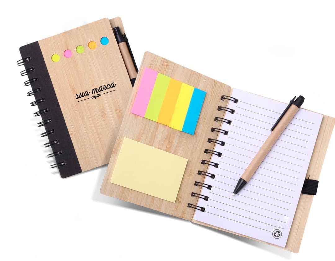 Bloco de anotações em bambu para escrita e organização. Ideal para estudos, reuniões e anotações do dia a dia. Produto sustentável e elegante, perfeito para presentear. Compre já o seu!
