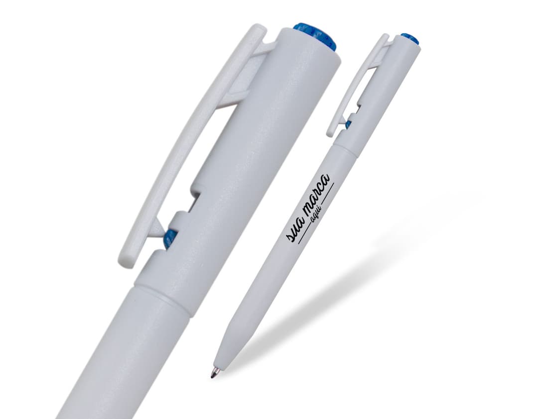 Caneta plástica resistente e durável para uso no escritório, na escola ou em casa. Ideal para escrever, desenhar e assinar documentos. Seu design leve e confortável oferece uma experiência de escrita suave e precisa. Adquira já a sua!