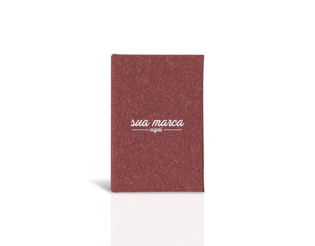 Bloco de anotações 8 x 5,3 cm - O parceiro ideal para sua organização no dia a dia. Feito em material vintage, com textura grunge e design retro. Perfeito para deixar recados e lembretes, seja no escritório ou em casa. Garanta já o seu! ????? #bloco #anotações #lembretes #escritório #organização