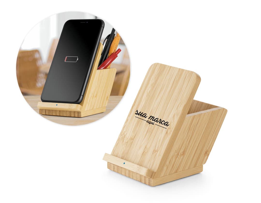 Carregador portátil: Prático e eficiente para acompanhar você em todos os lugares. Conecte-se sem preocupações com este carregador wireless e retro, ideal para uso pessoal ou profissional. Leve, compacto e de fácil transporte, este equipamento de tecnologia de última geração garante energia extra para seus dispositivos. Garanta o seu agora e não fique mais sem bateria!