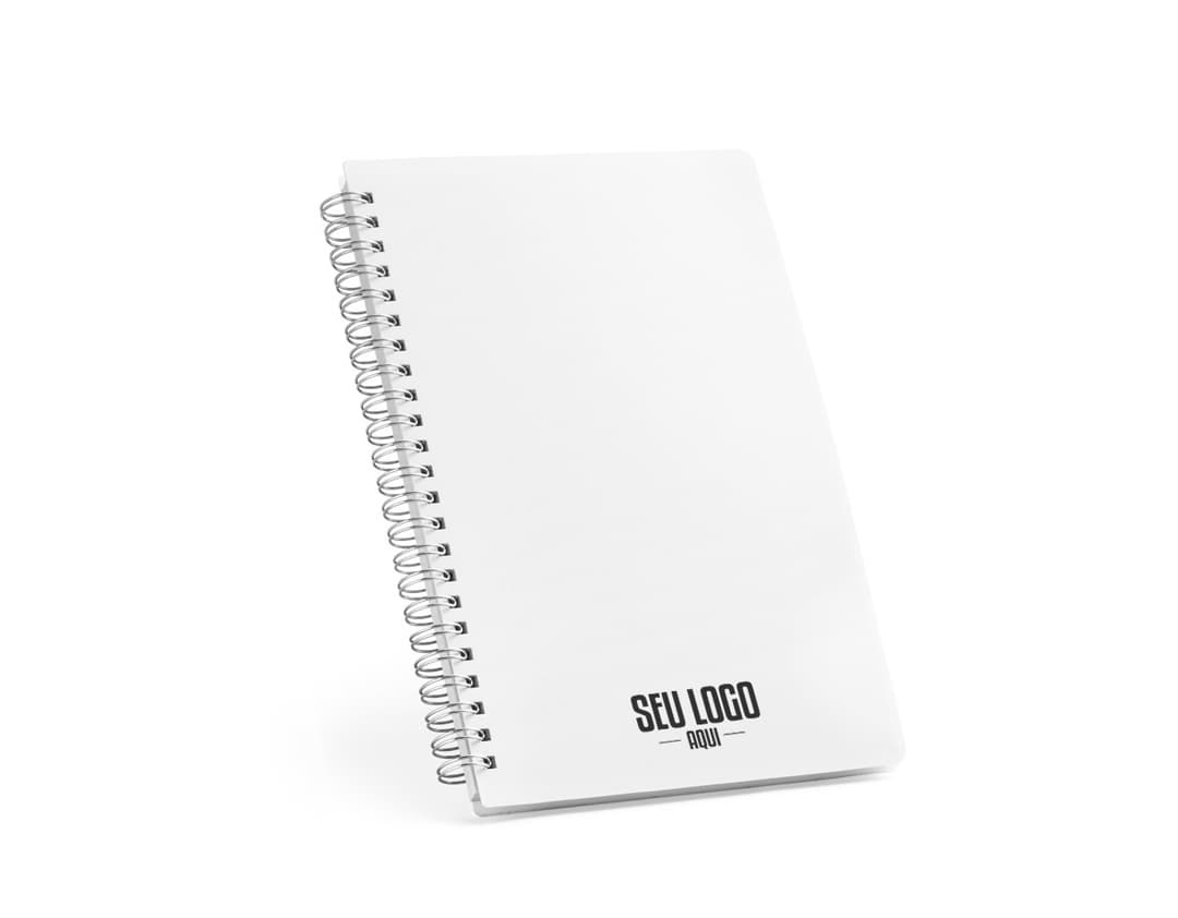 Caderno A5 - Ideal para anotações no escritório ou na escola. Design moderno e prático, com capa resistente e páginas em branco para suas ideias. Mantenha-se organizado com este caderno compacto e funcional.