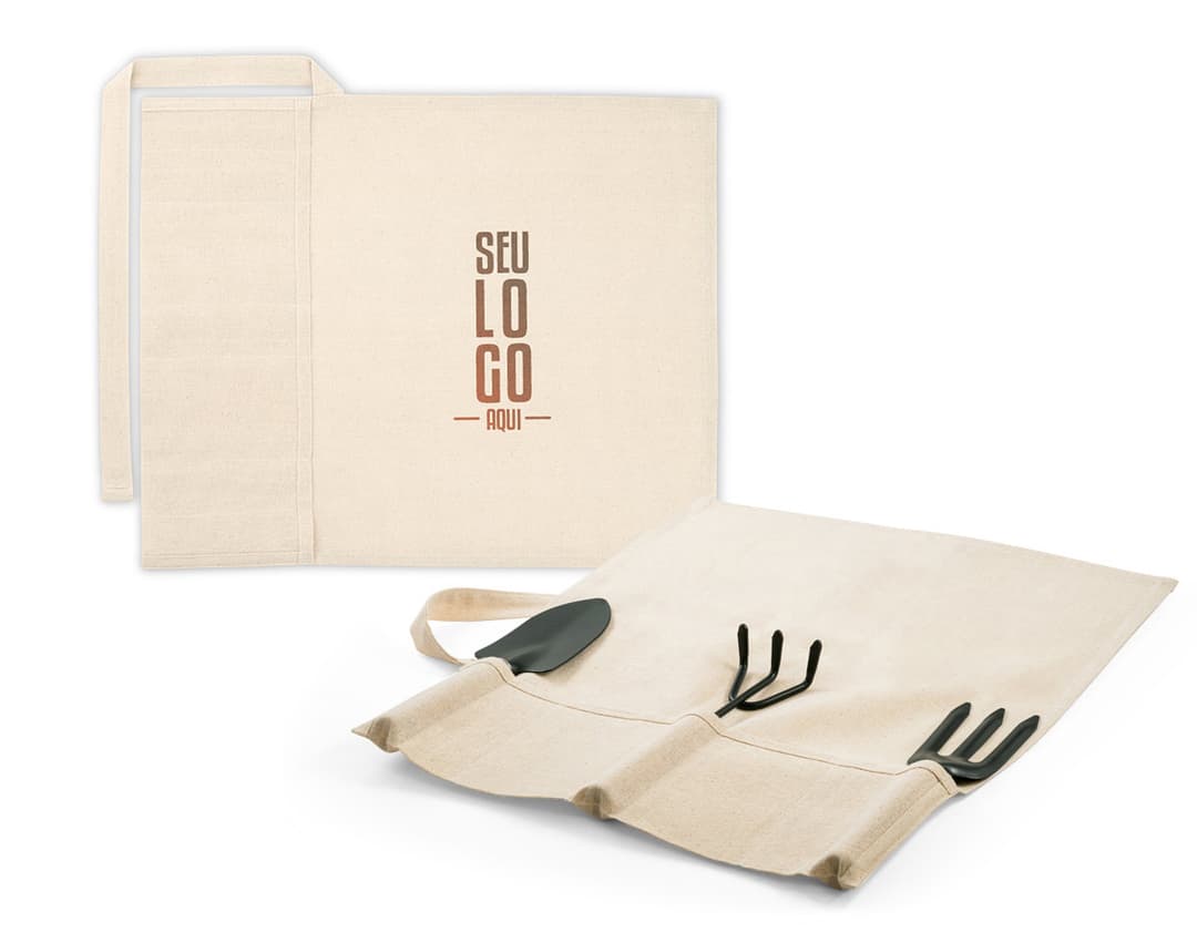 Conjunto de jardinagem em caixa de papelão marrom para presentear. Ideal para envio e armazenamento de ferramentas de jardinagem. A embalagem é prática e resistente, garantindo a entrega segura do produto. Perfeito para quem ama jardinagem! Garanta já o seu.